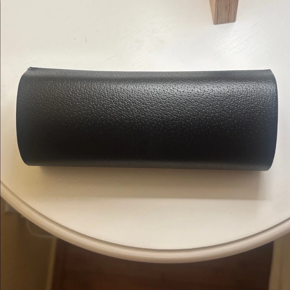 Burberry Black Leather Eyewear Case - Picture 3 of 4